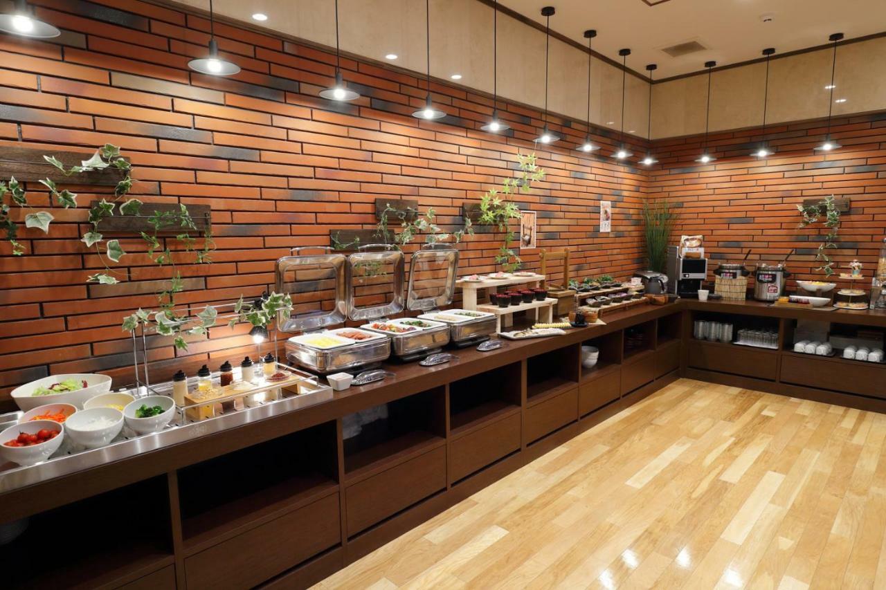Hotel Wbf Shinsaibashi Osaka Exterior foto