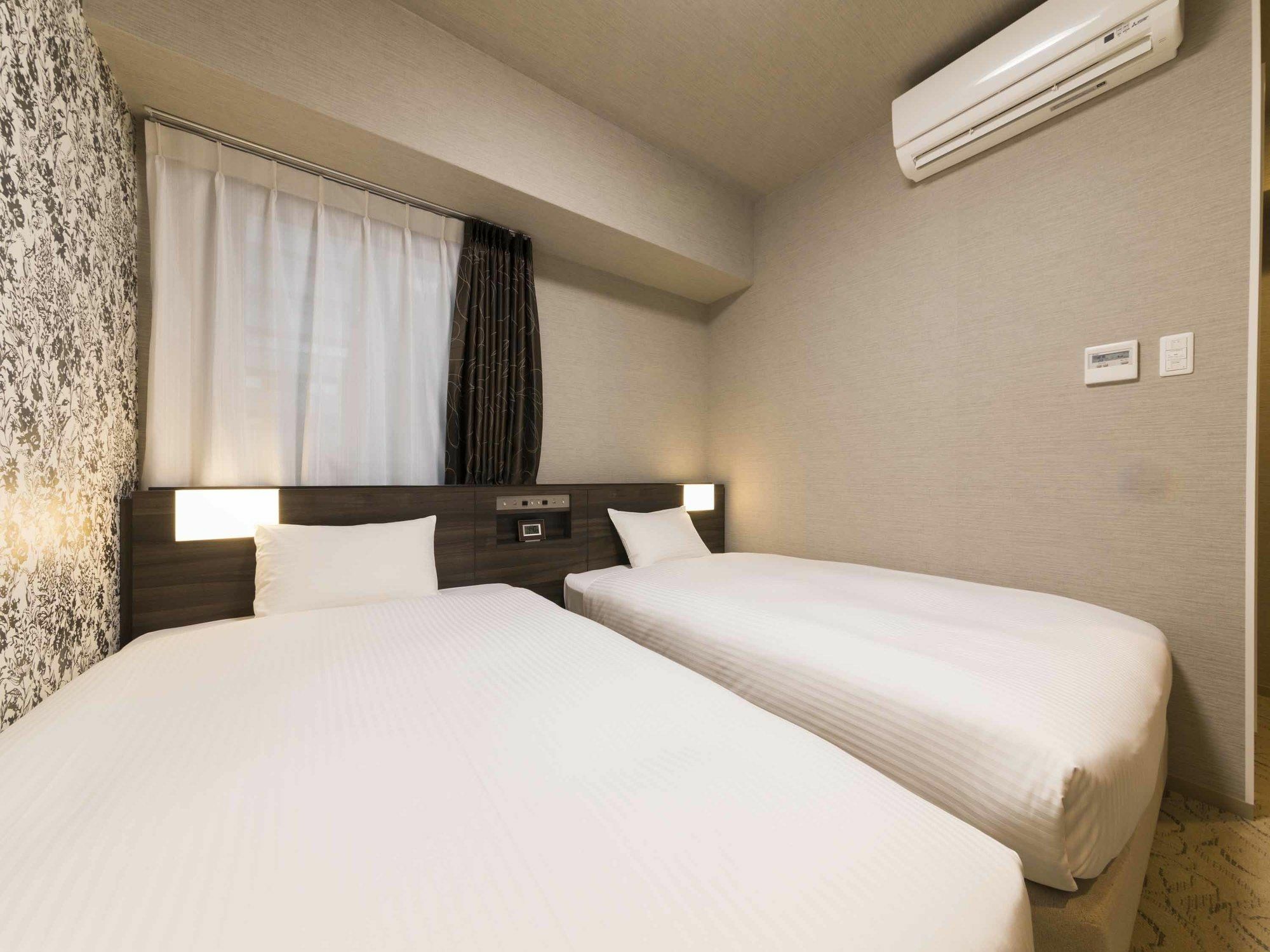 Hotel Wbf Shinsaibashi Osaka Exterior foto