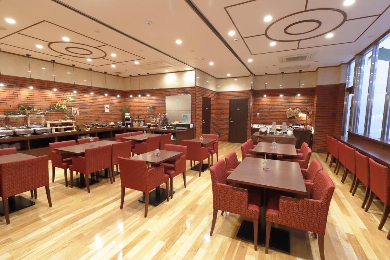 Hotel Wbf Shinsaibashi Osaka Exterior foto